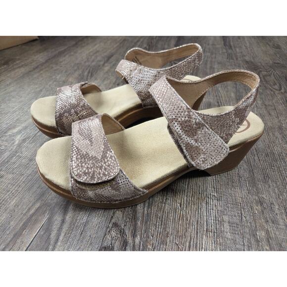 Dansko Sonnet Sandal 39 - US 8 Wedge Platform Beige Snakeskin Leather Shoes - Picture 1 of 9